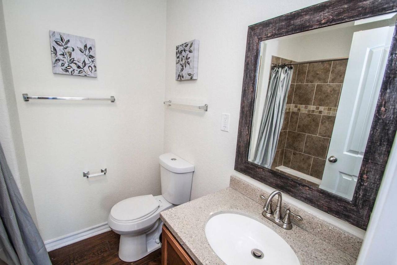 Apartmán Hays St Cozy Remodeled 2BR/2BA house sleeps 8 San Antonio Exteriér fotografie